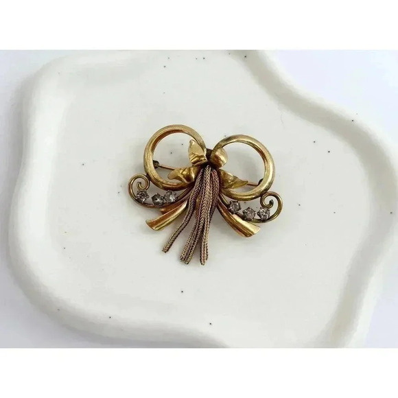 Vintage Ribbon Tassle 12k Gold Filled Retro Brooch Pin - Picture 1 of 6